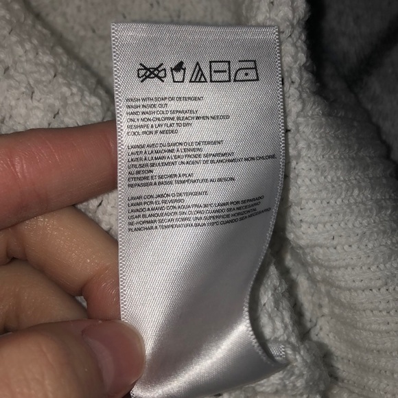 2/$20 Roxy Chunky Knit Sweater - Picture 4 of 7